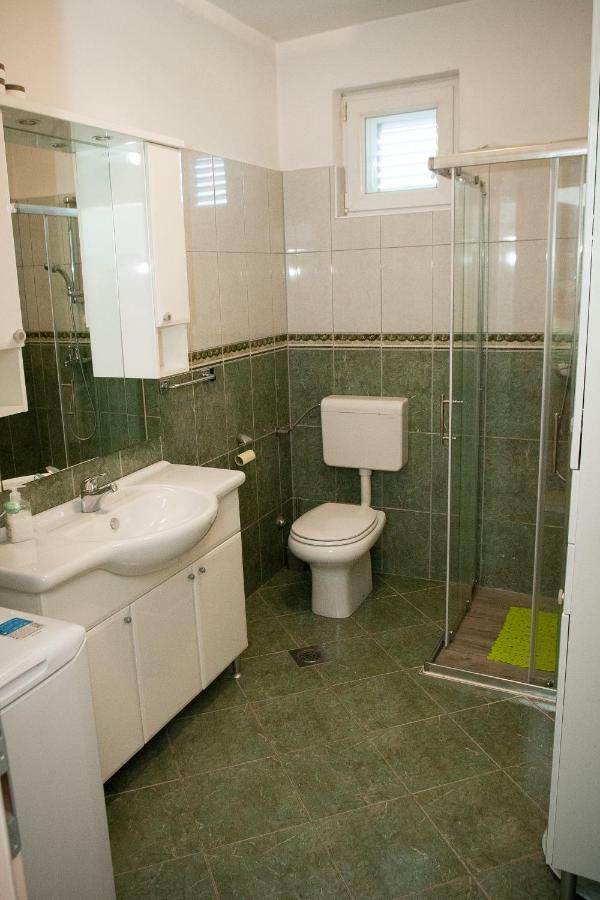 Apartman Ana Radovin Eksteriør bilde