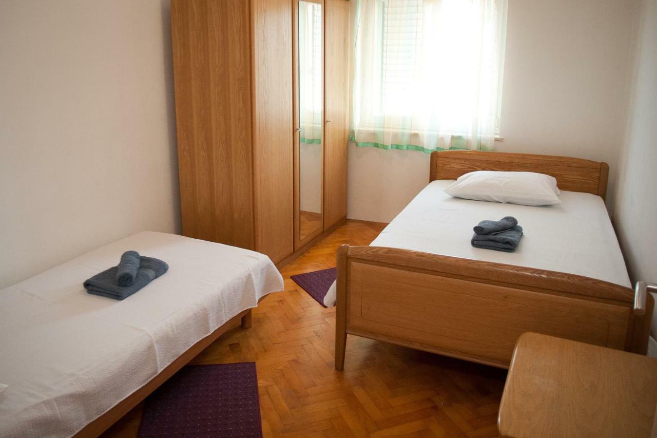 Apartman Ana Radovin Eksteriør bilde