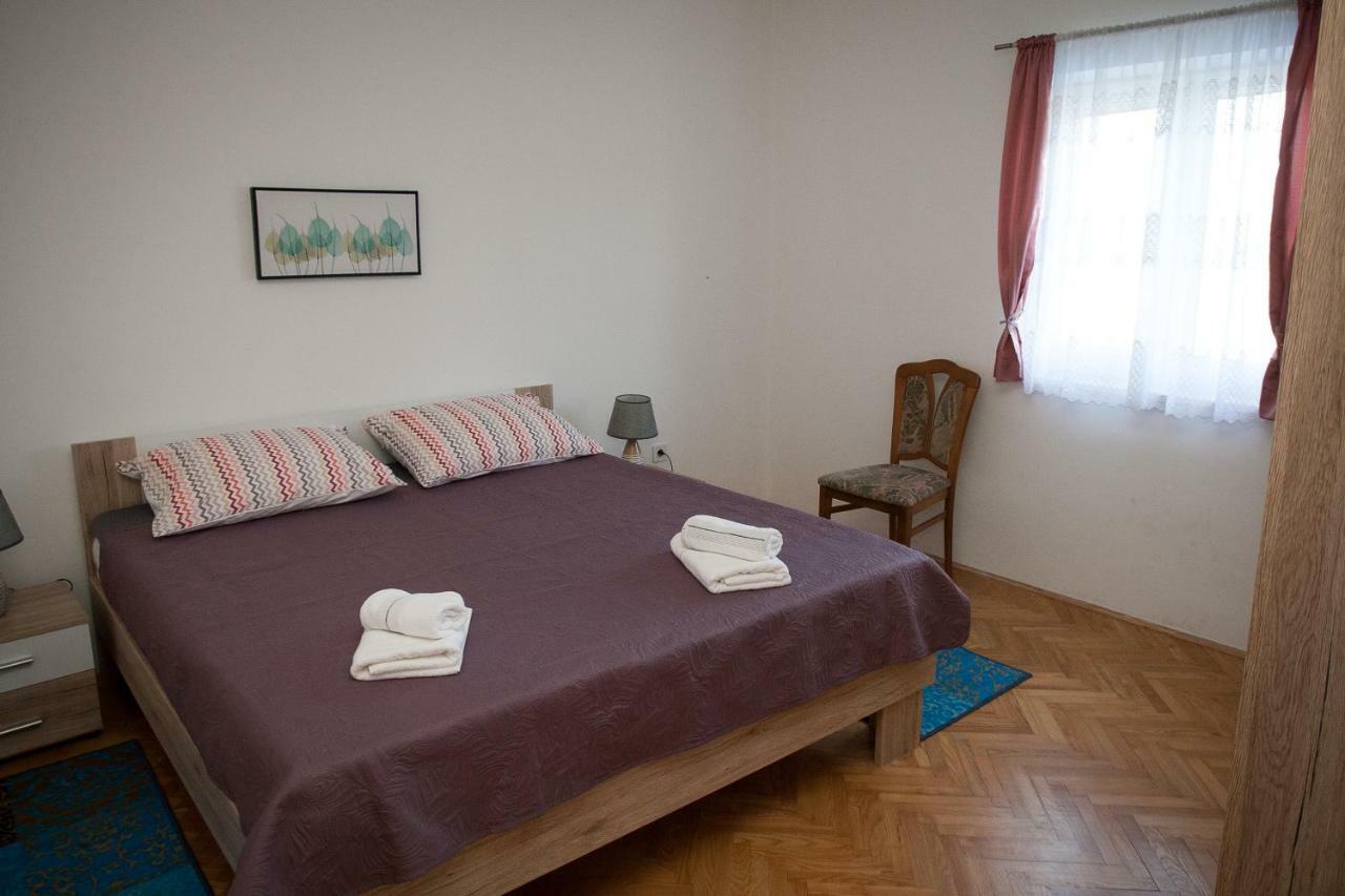 Apartman Ana Radovin Eksteriør bilde